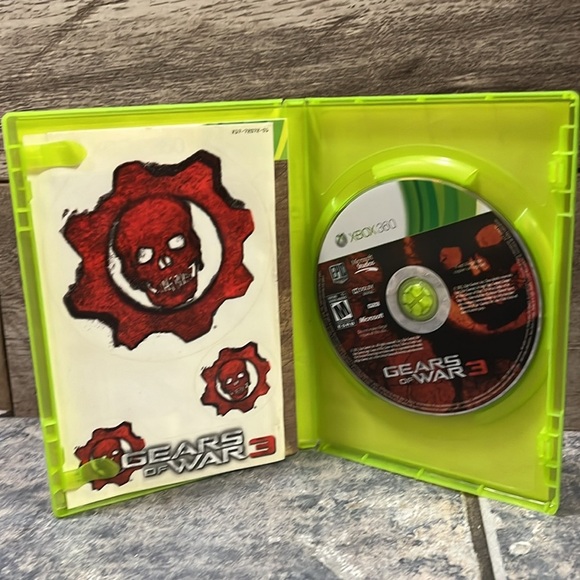 5 for $60 - Gears of War 3 for Xbox 360 - Picture 2 of 4
